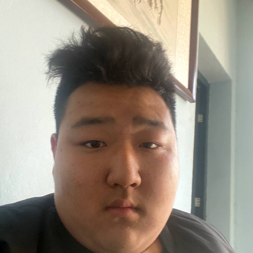若溪踢曾经的照片