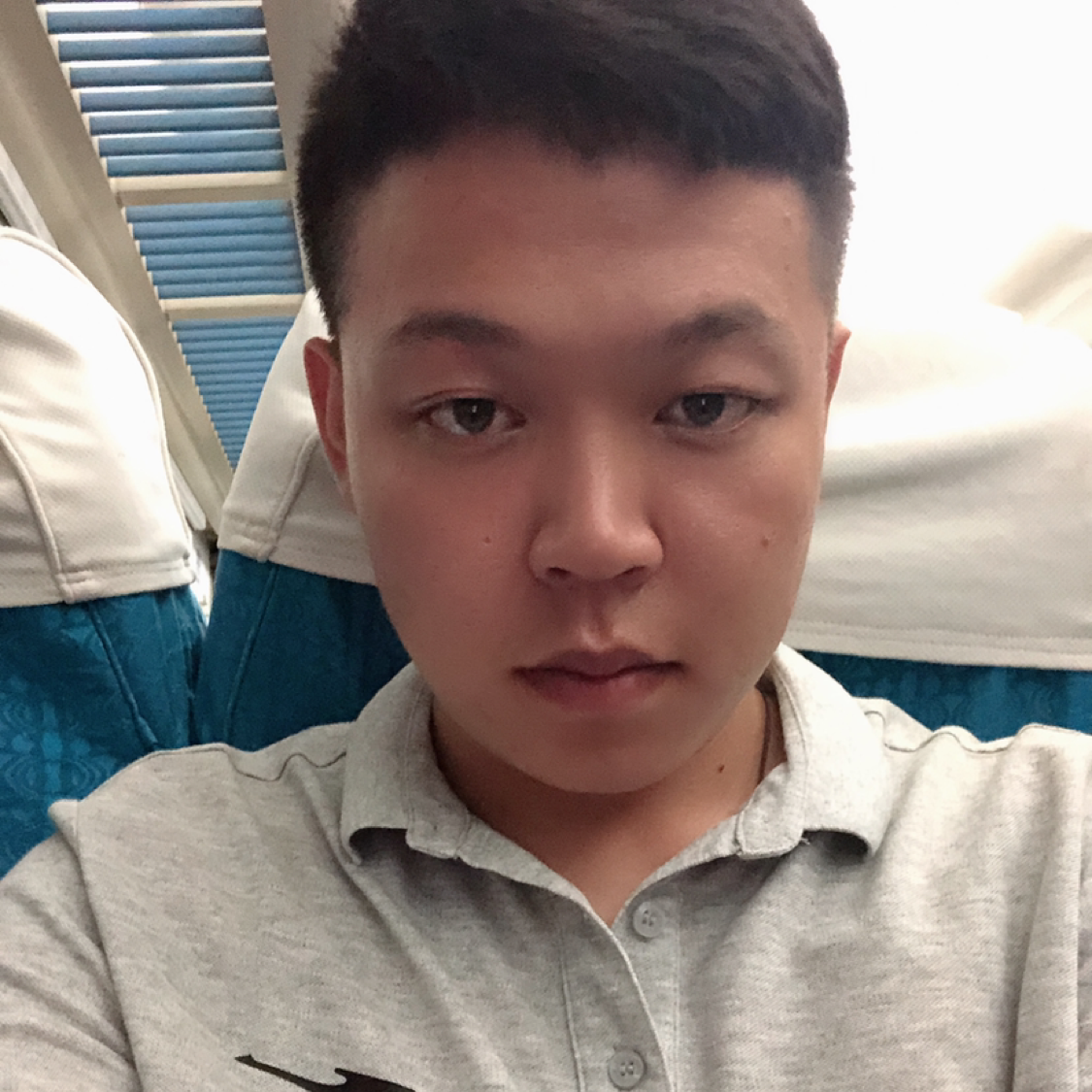 一万年只争朝夕的照片