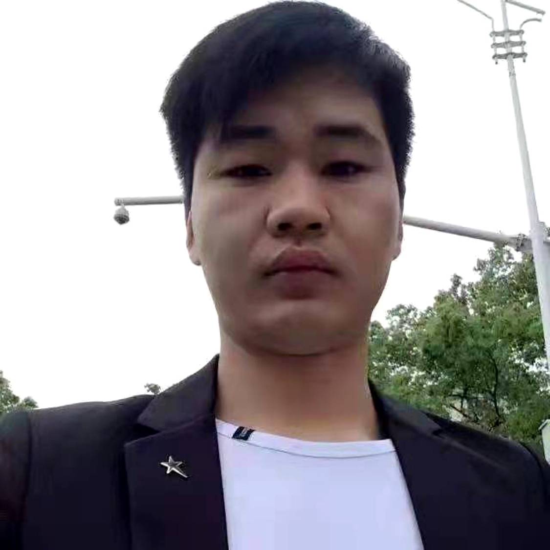 哭泣那情动的照片