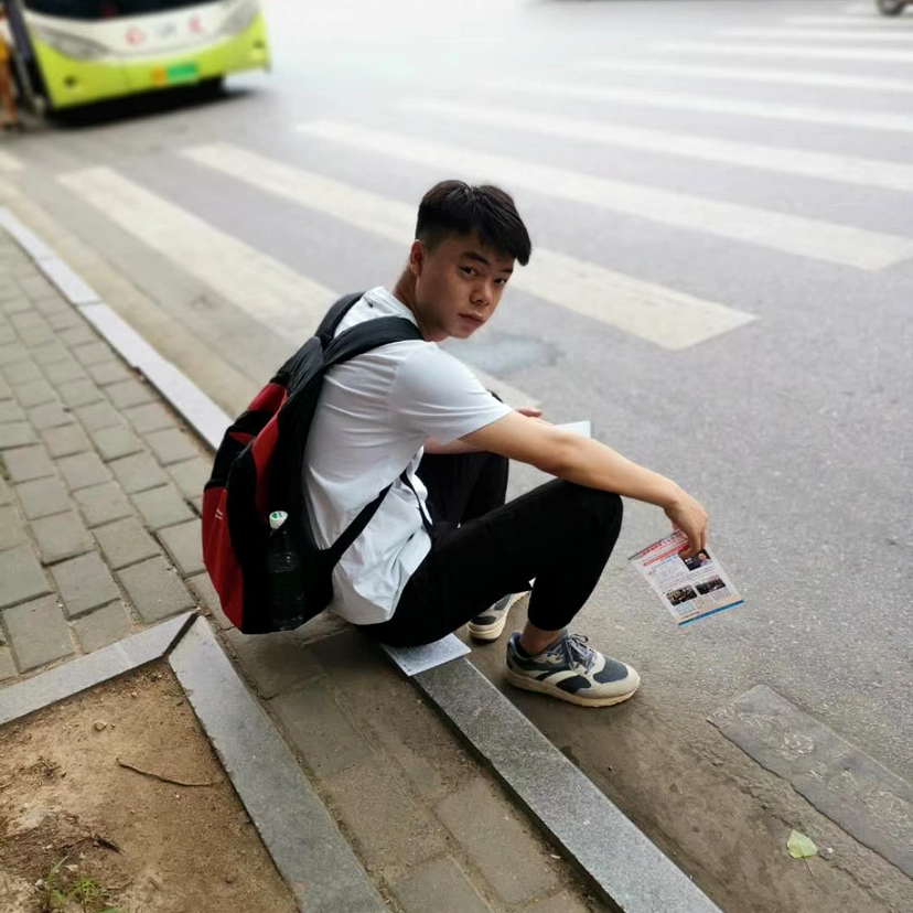 抬杠第一名的照片