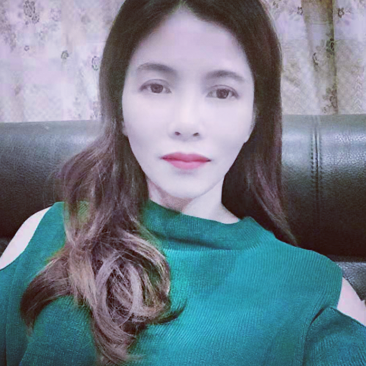 项链说会撒娇的照片