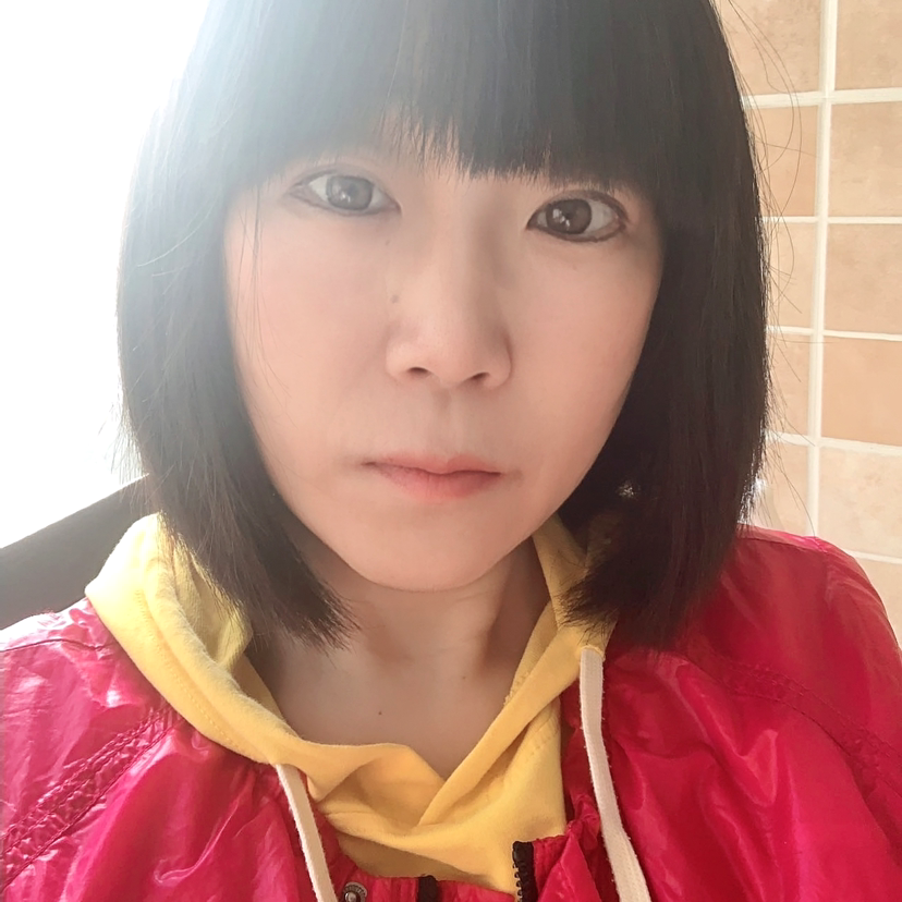 拼搏蹙眉向日葵的照片