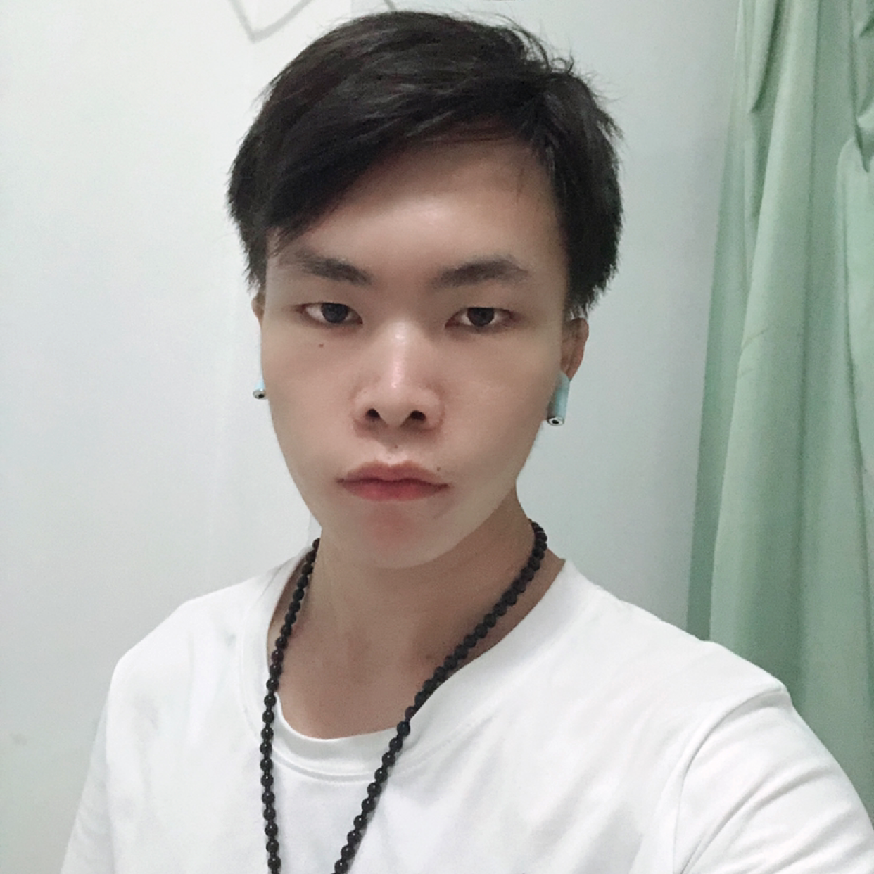 奇异果回眸时尚的照片