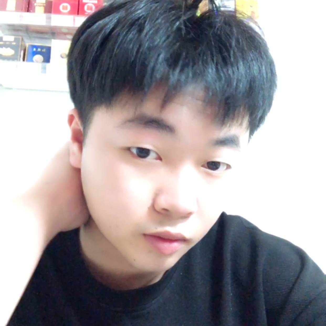 说再多不如沉默～的照片