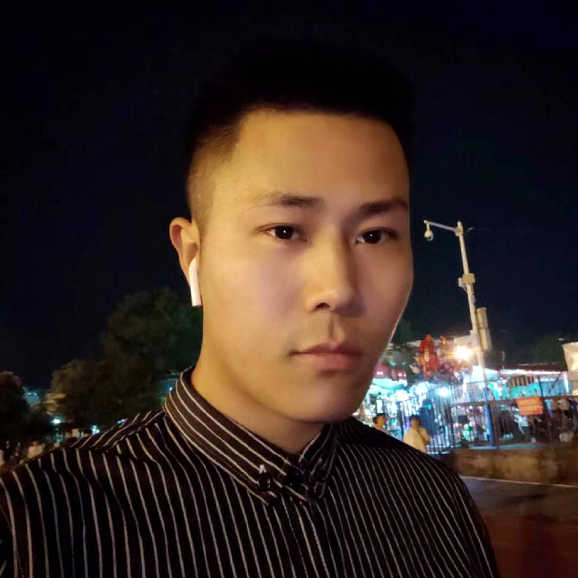 枫尔的照片