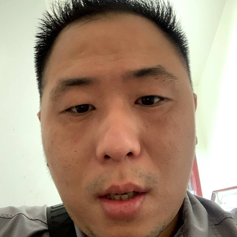 隐形与帽子的照片
