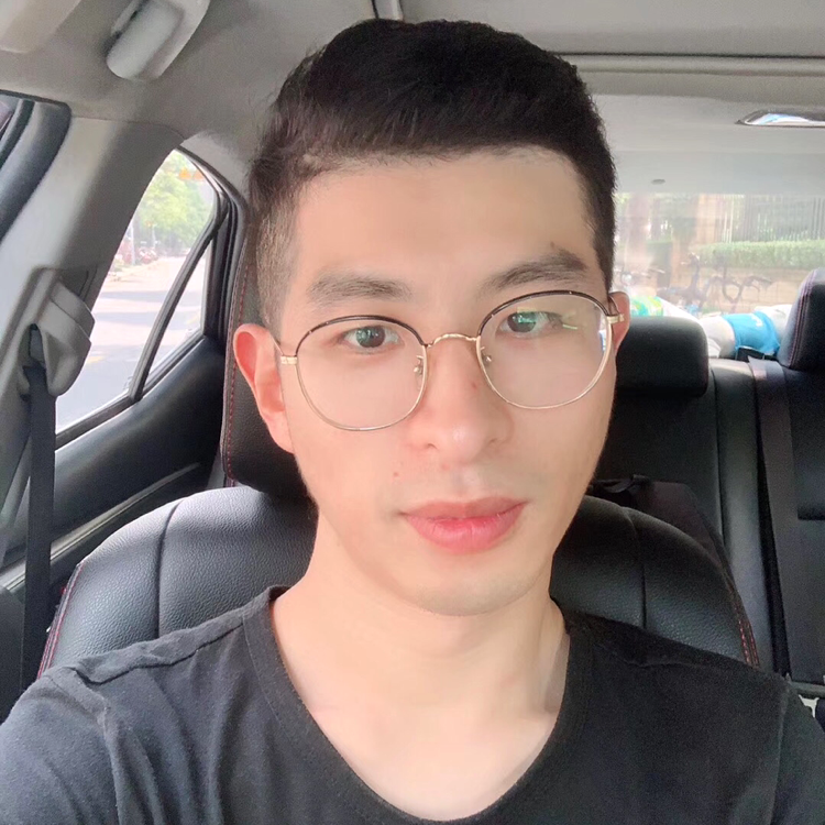 秋颜扯贪玩的照片