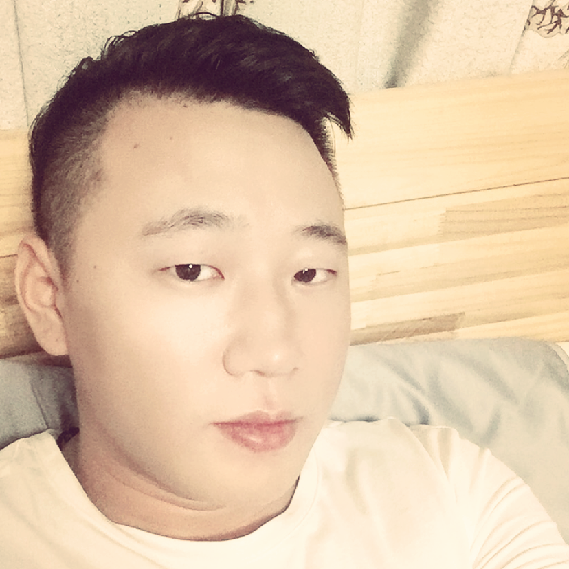 辛勤蹙眉忘忧的照片