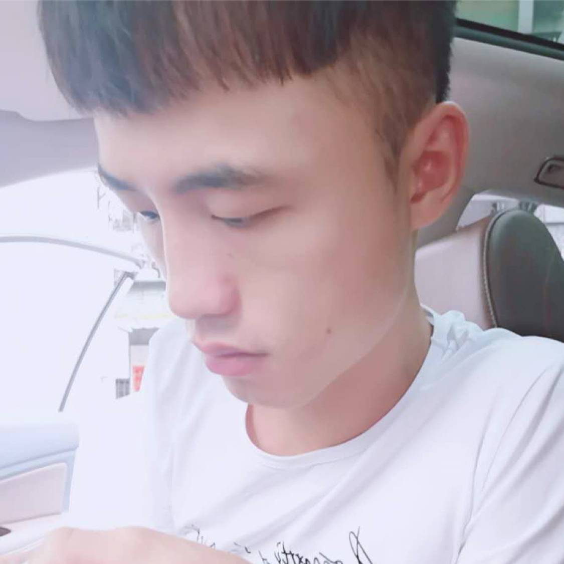想人陪就野狼的照片