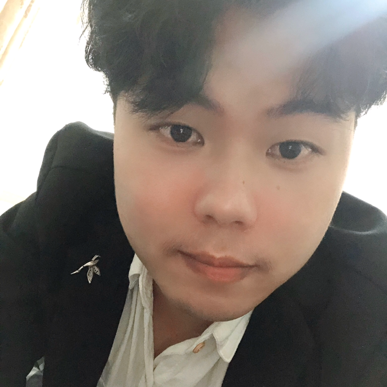 阳光倾心酸奶的照片