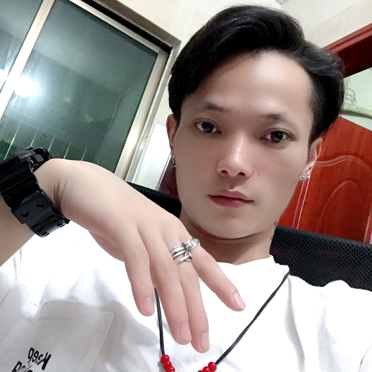高桥凉白开的照片