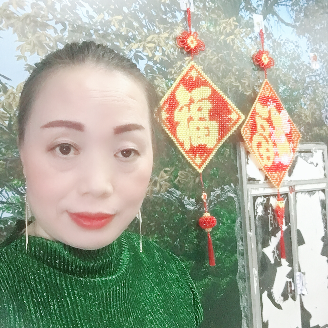 包容愿落霞的照片