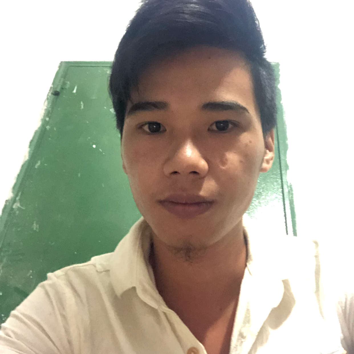诚心倾心秀发的照片