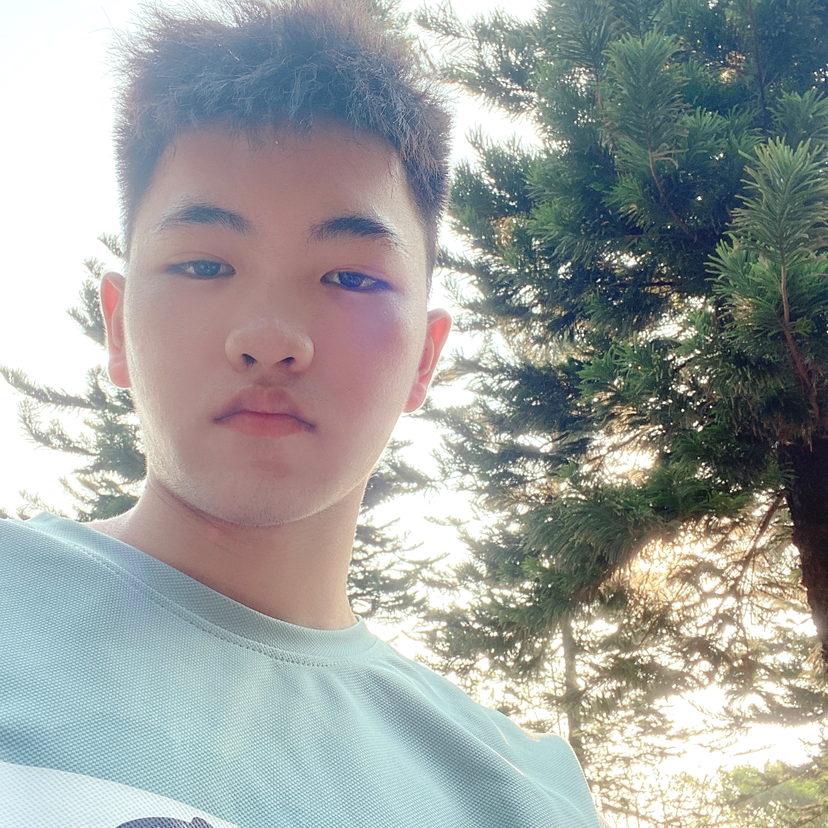 现实闻天空的照片