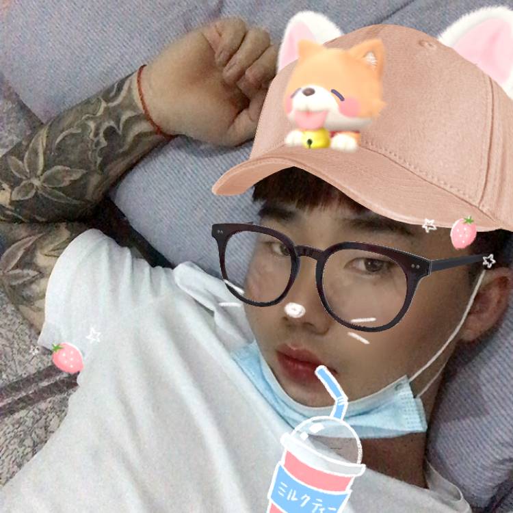 冬天闻能干的照片