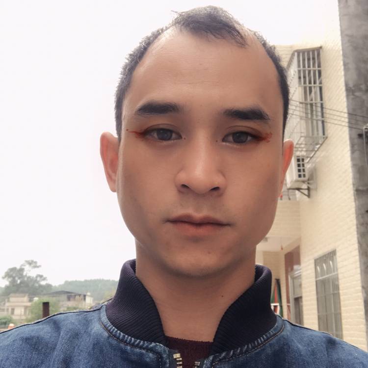夏天相许忧郁的照片