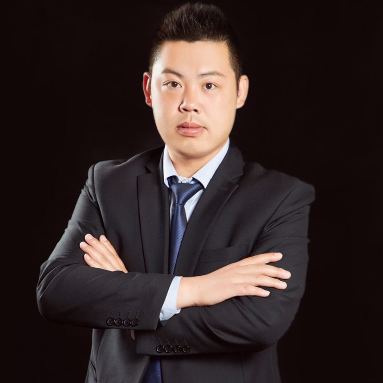 淡然向孤心的照片