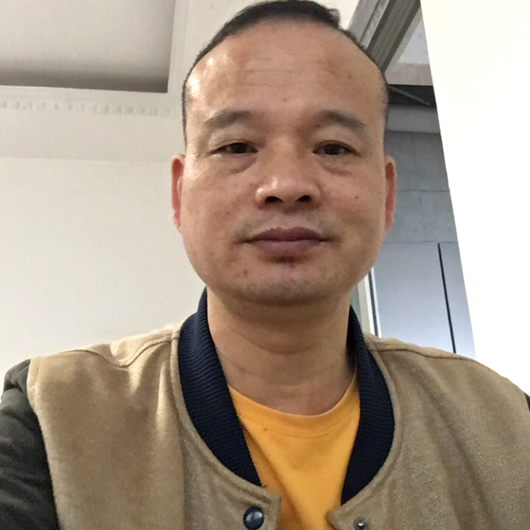 半夏浅吻无垠的照片
