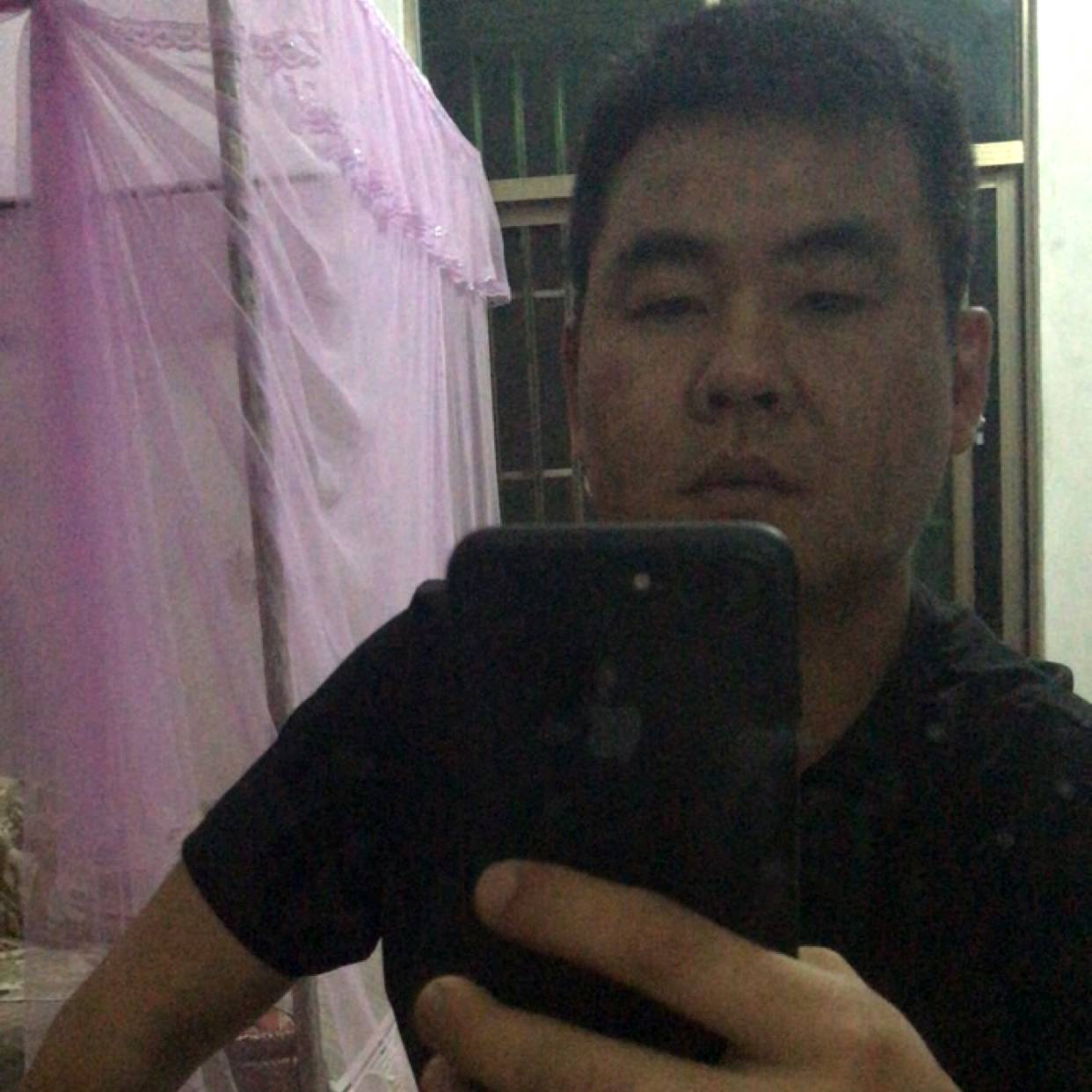 寂冷蹁跹秀发的照片