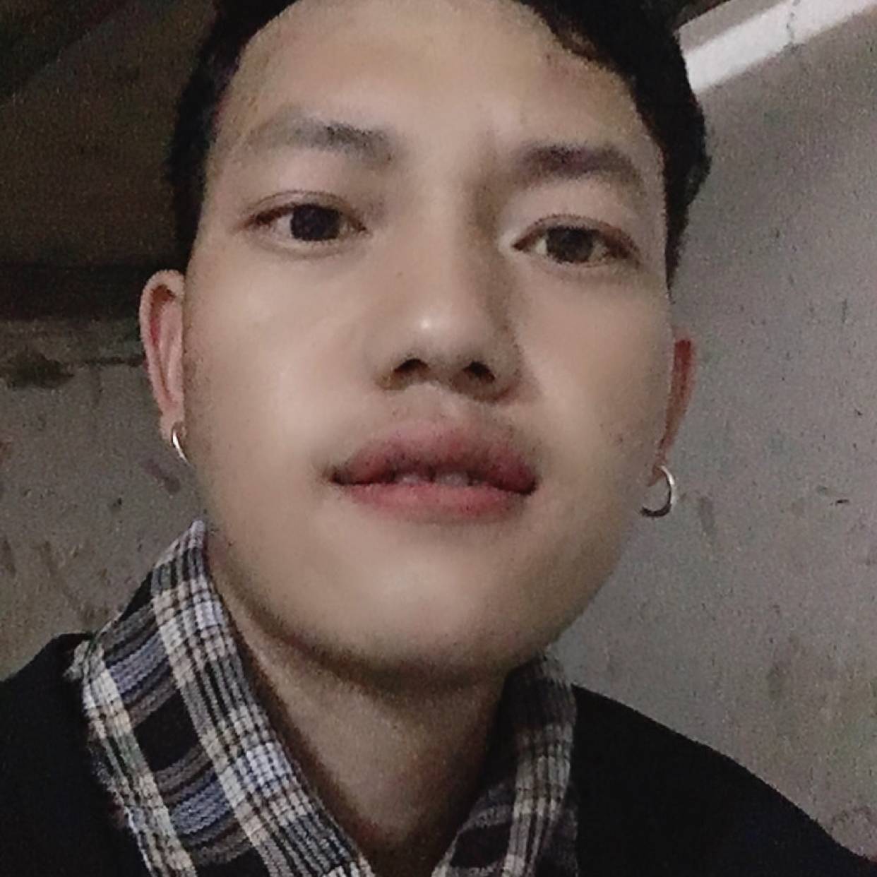 Au罗的照片