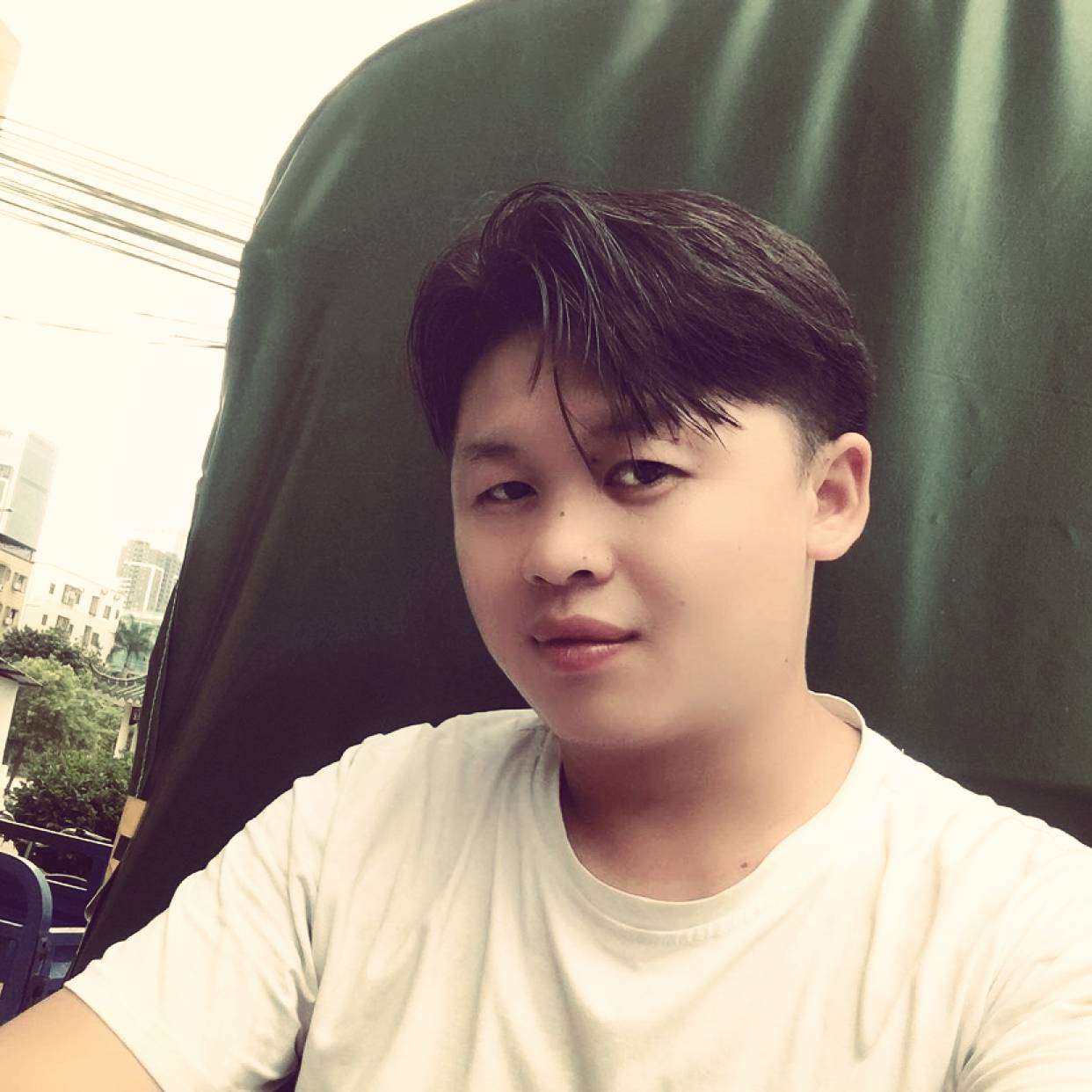 半世、俗人的照片