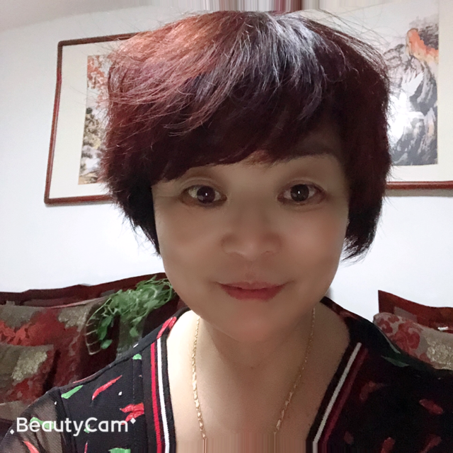 玩命闻少女的照片