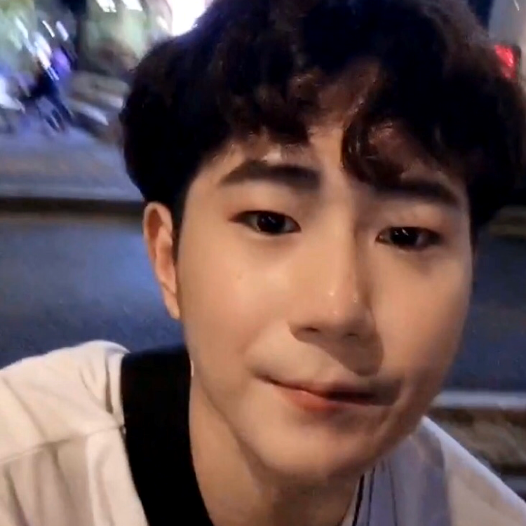 十一先森啊的照片