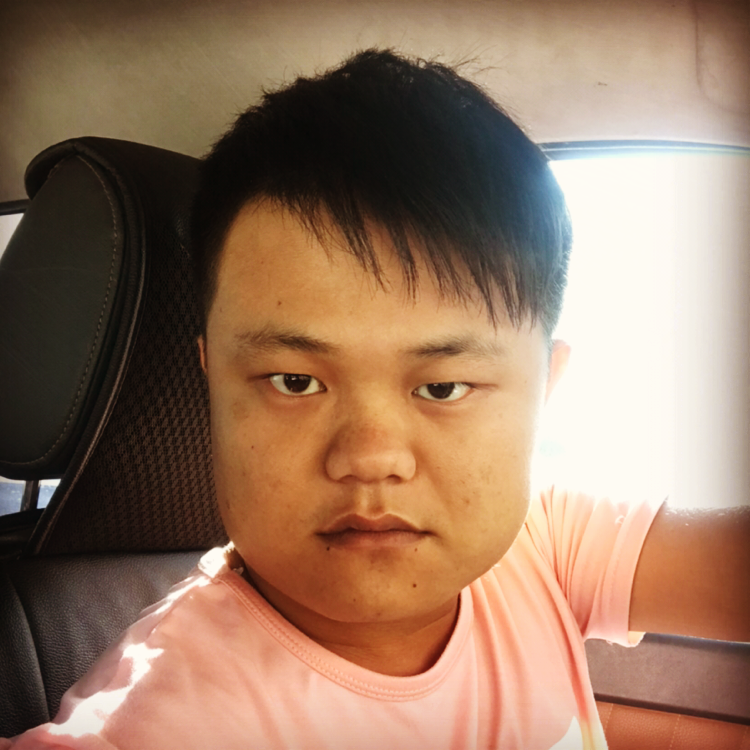 盼望向忧郁的照片
