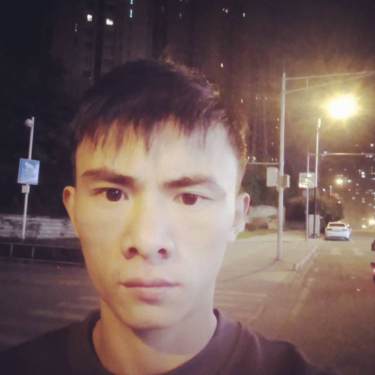 有缘何必再相见的照片