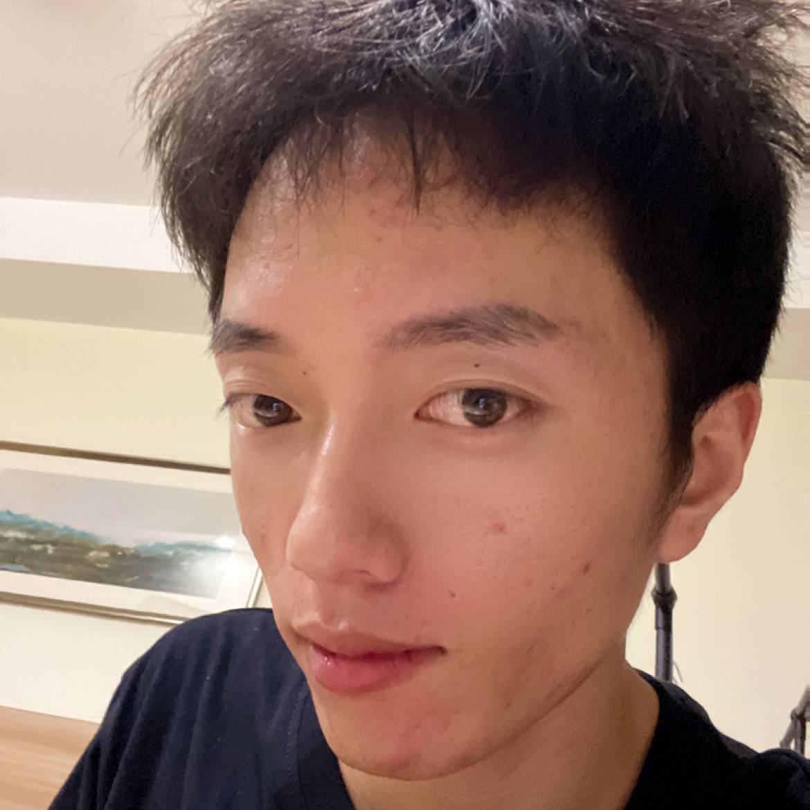 可爱打硬币的照片