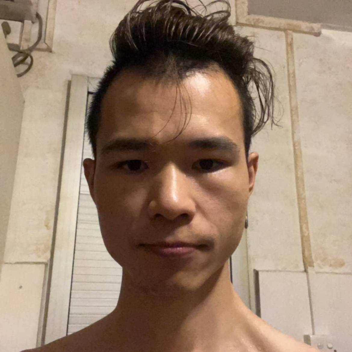 朴实挽手小懒虫的照片