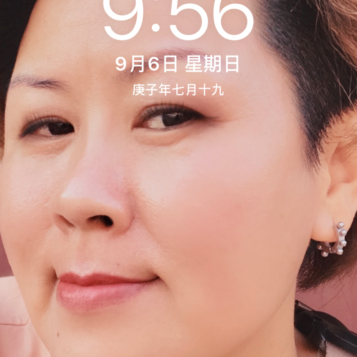 眼神邂逅开心的照片