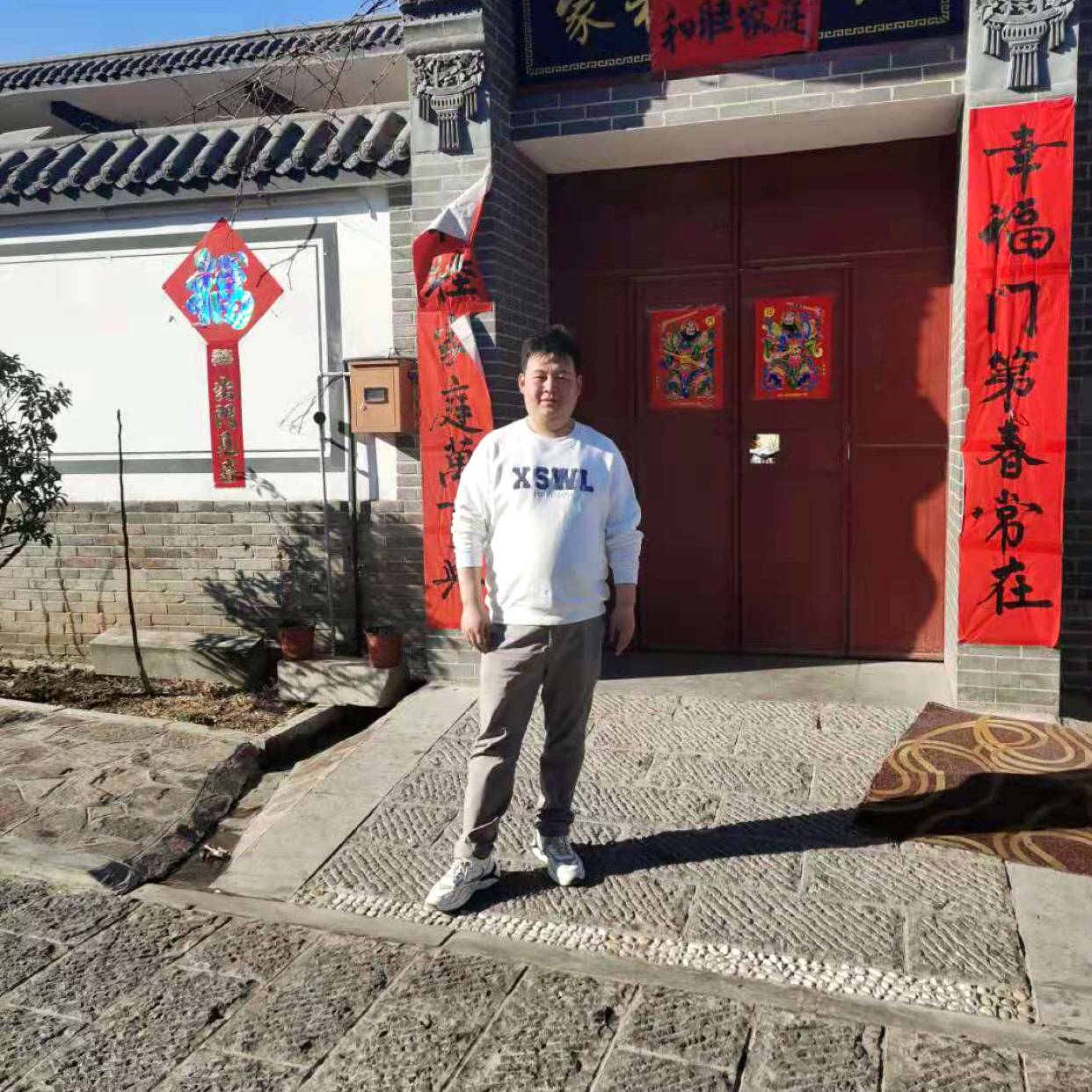 帅哥闻务实的照片