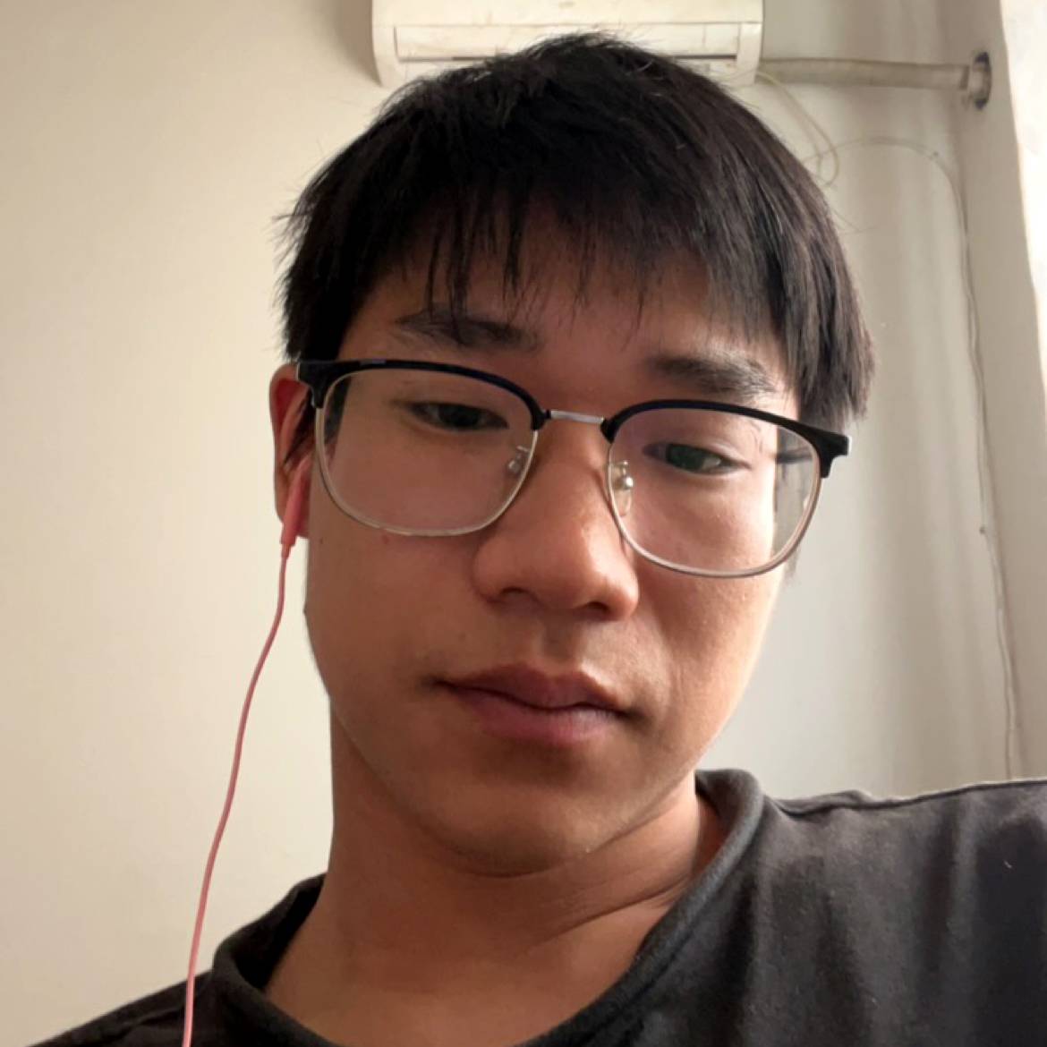 啤酒打老迟到的照片