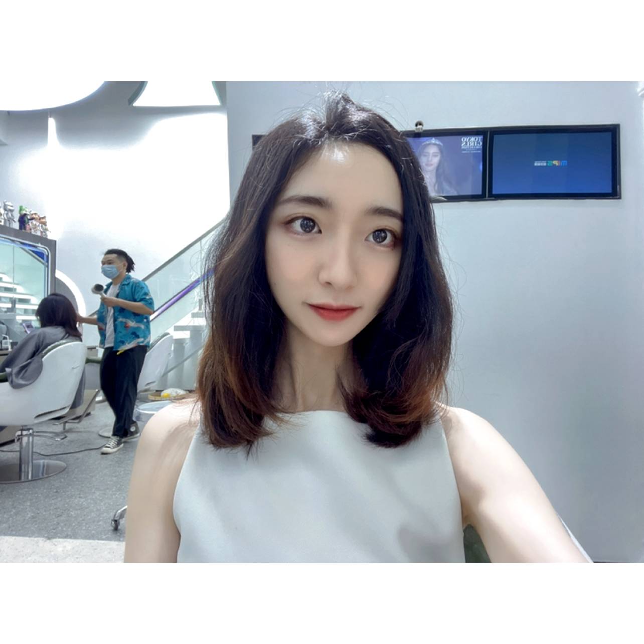 Larissa官的照片