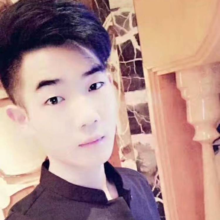 背包绵密的照片