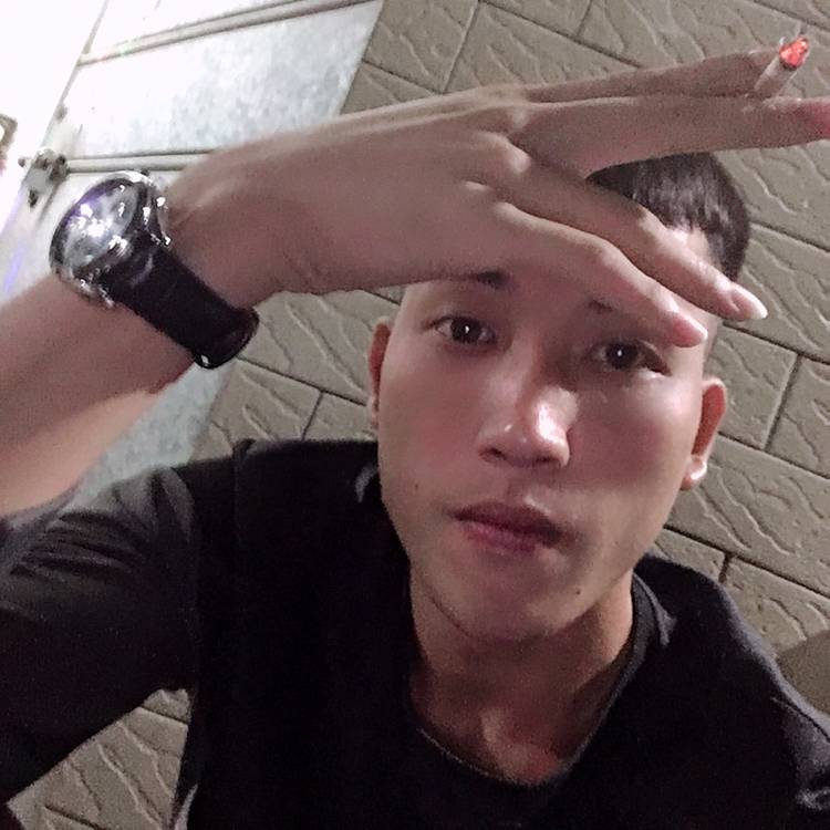 半夏难过的照片
