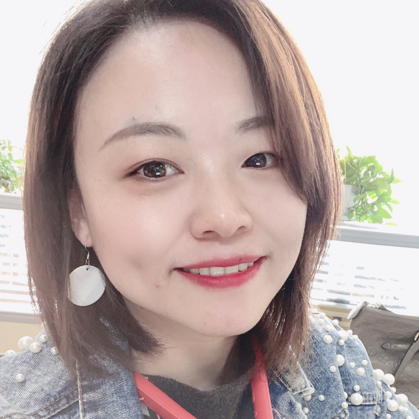 安鲁娜的照片