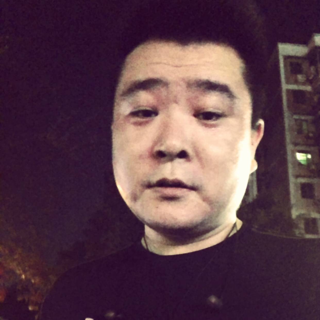 冬日深拥温柔的照片