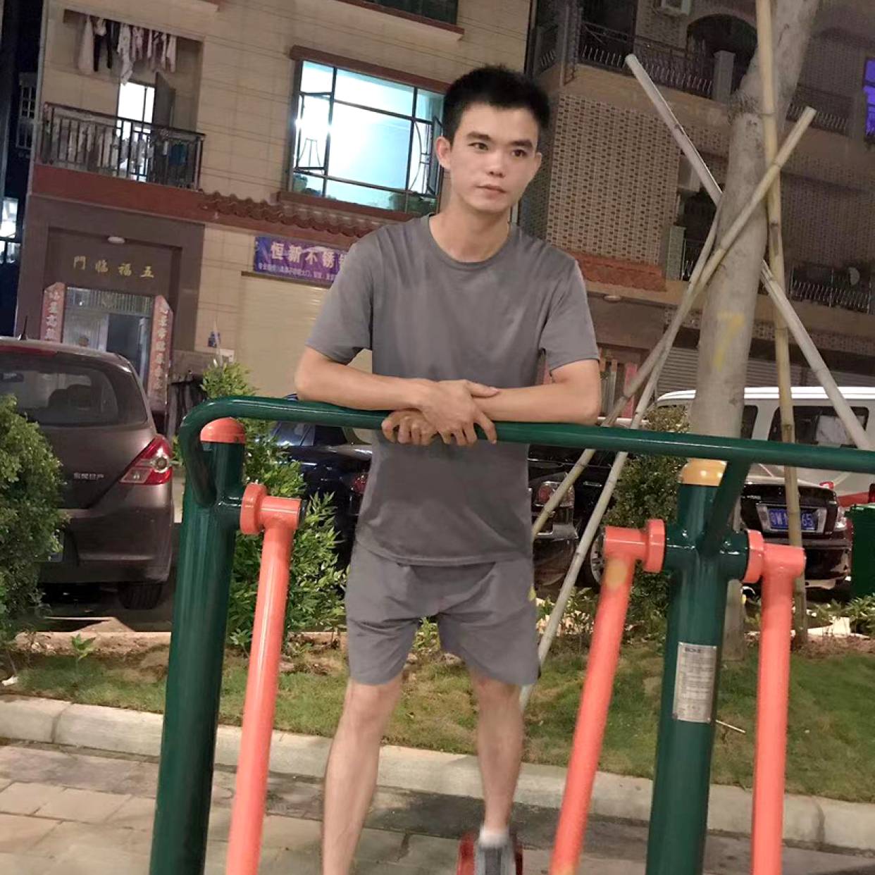 Tenw的照片