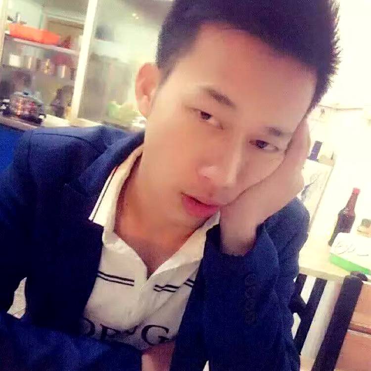 杨华昆的照片