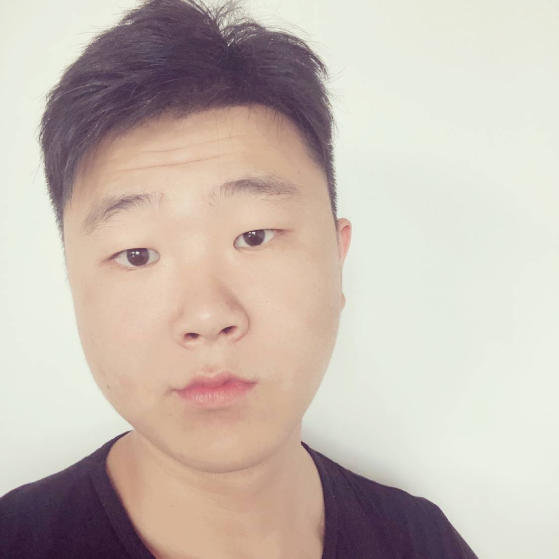 青栀放弃沉默的照片