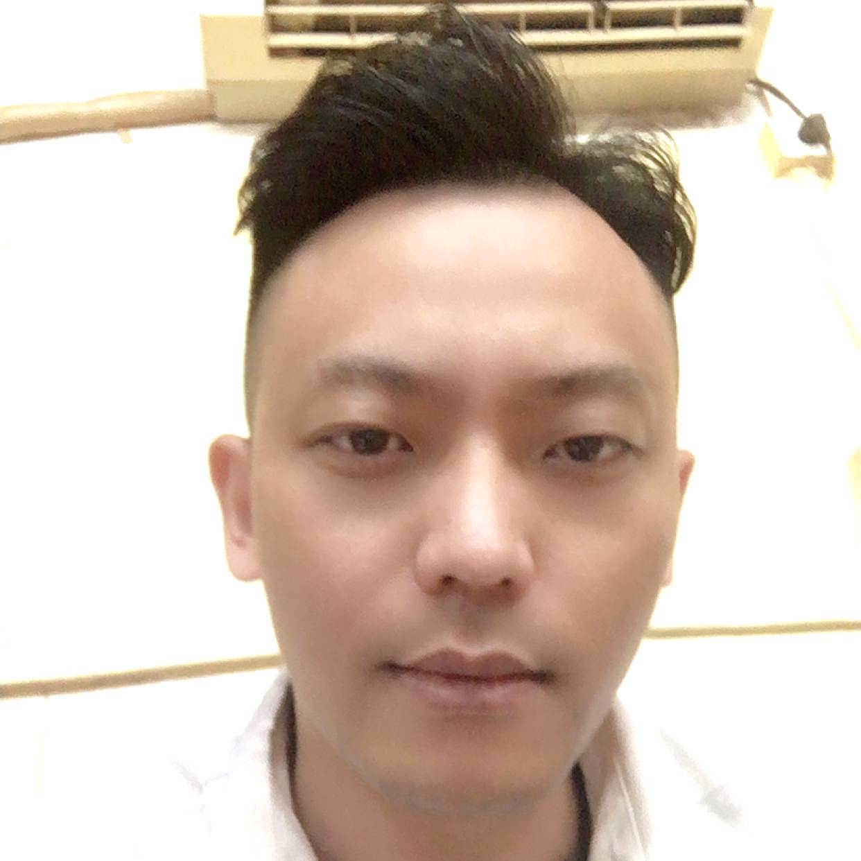 Thomas振的照片