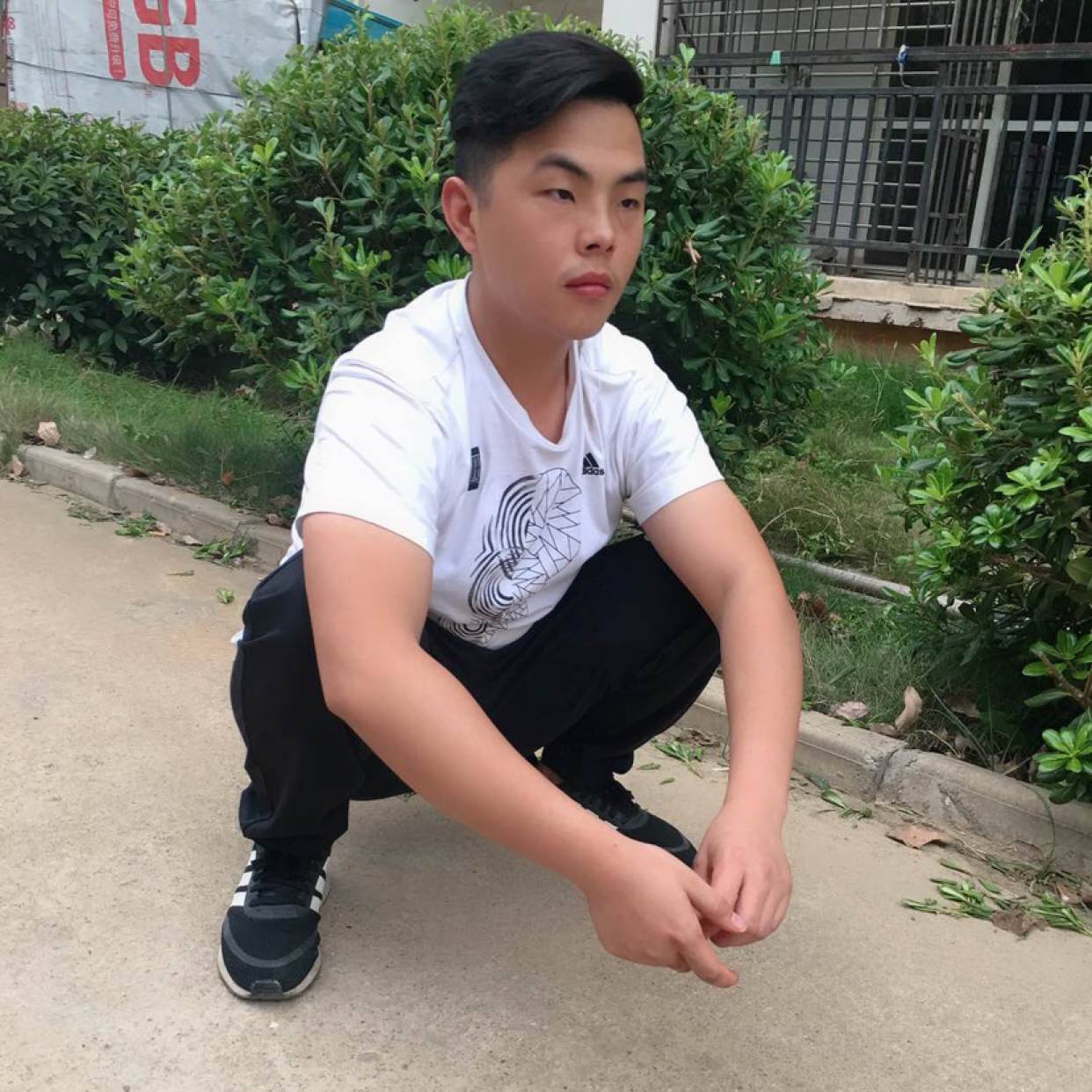 青灯古庙伴一生的照片