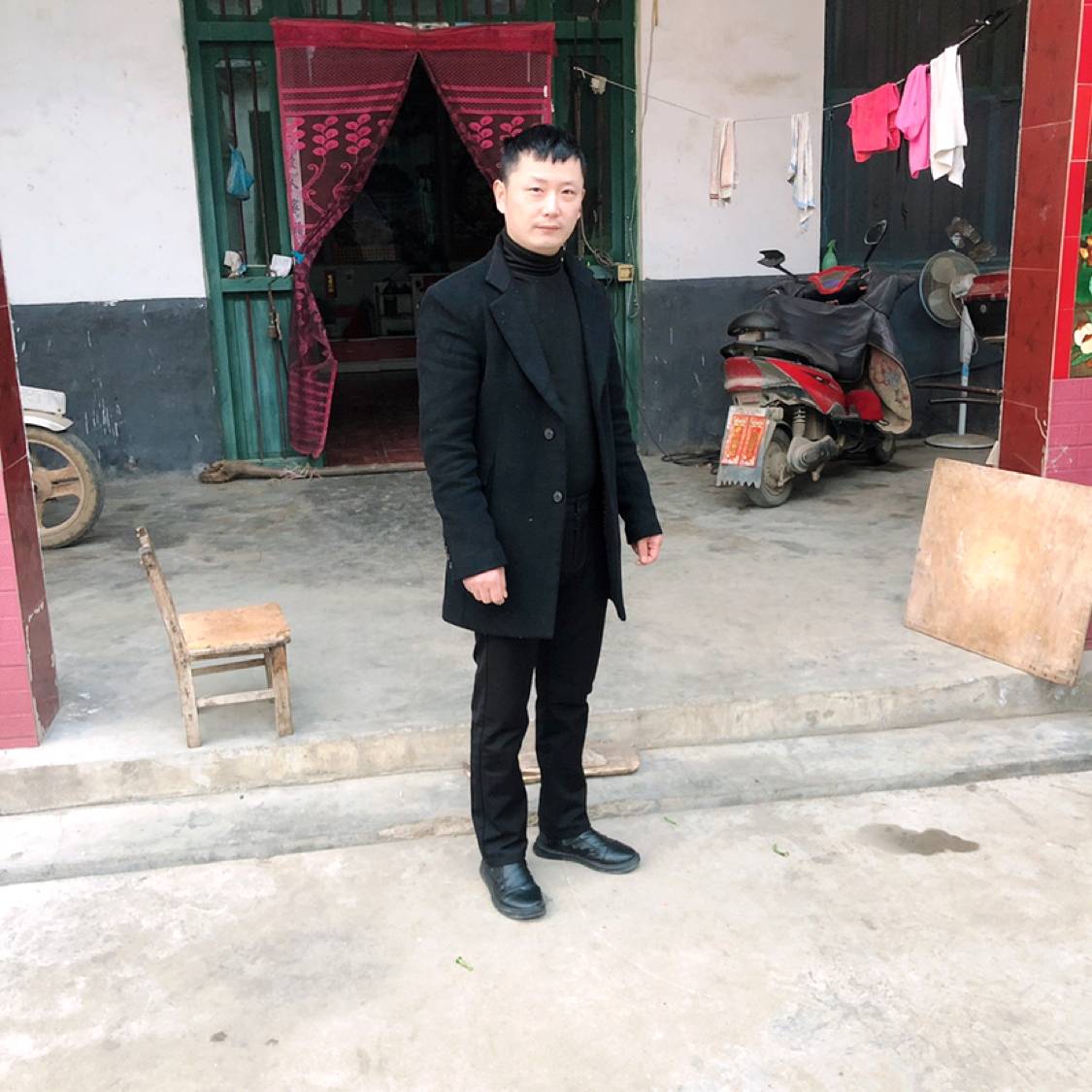 半夏苦恋威武的照片