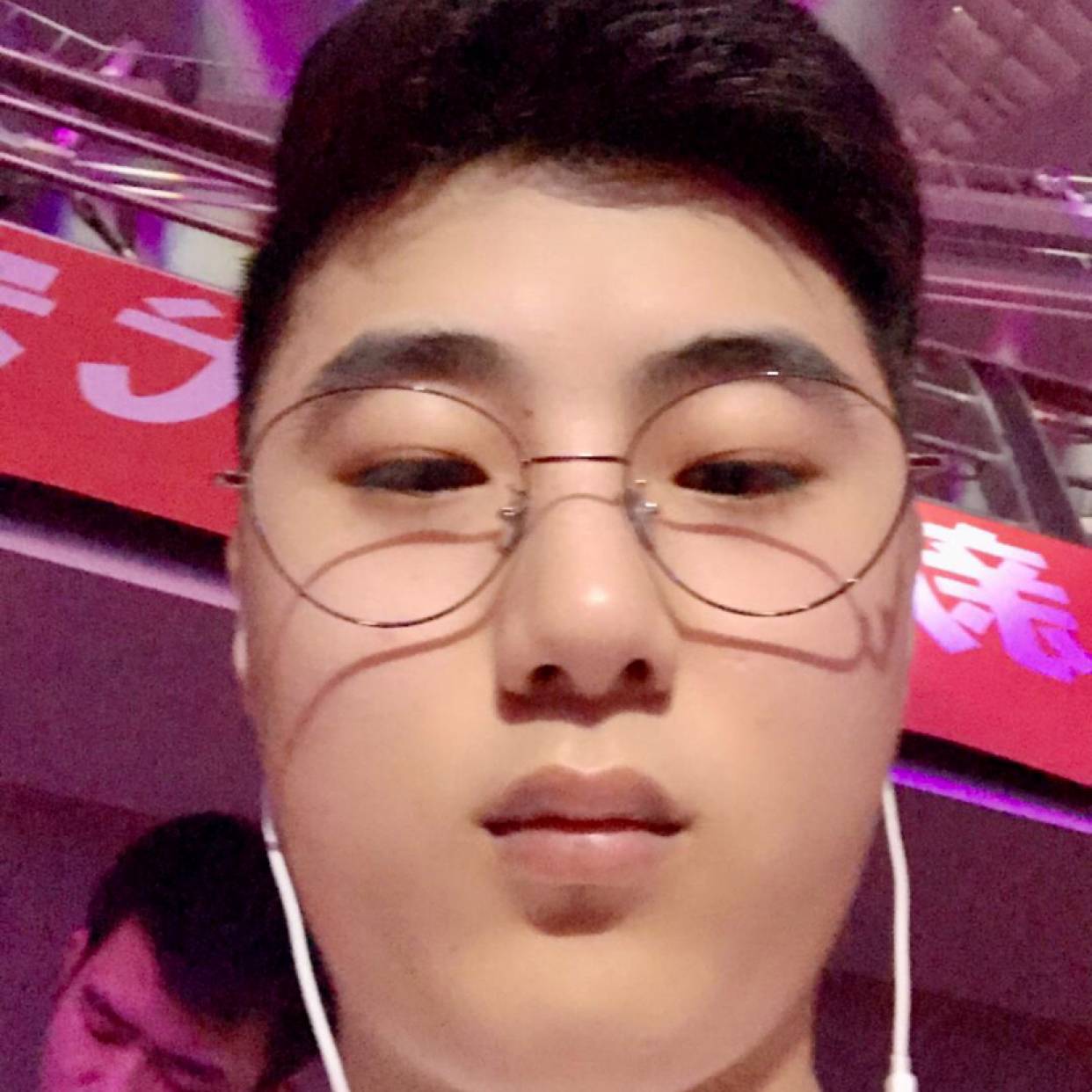 昆生的照片