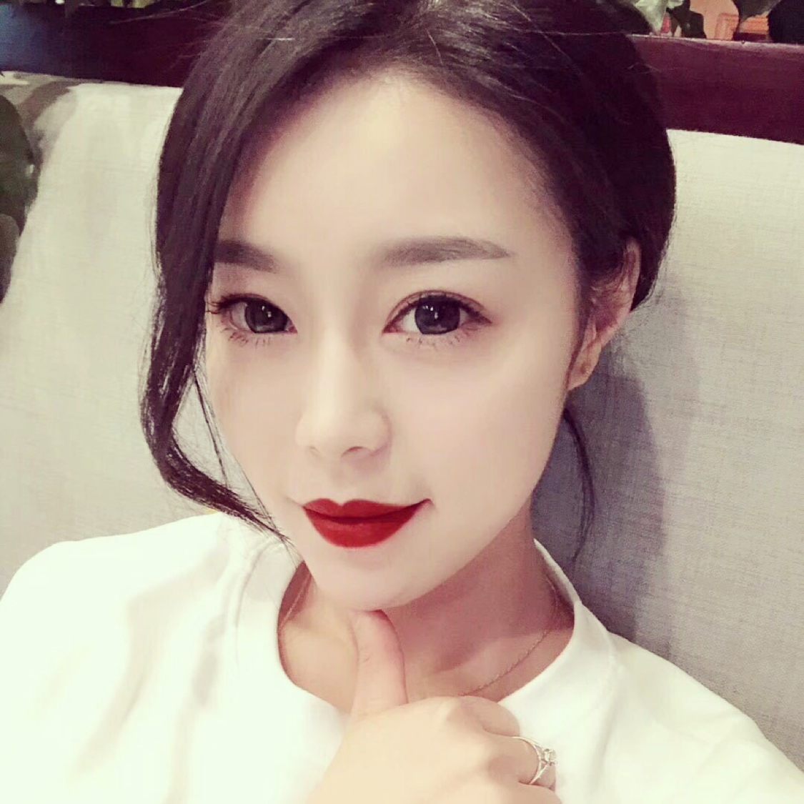 一桥轻雨一伞开的照片