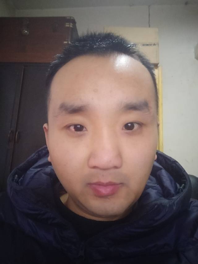 爱听歌的蜗牛的照片
