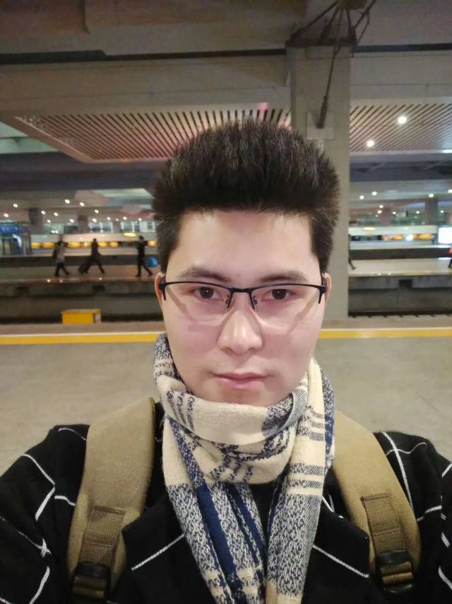资料有微信的照片