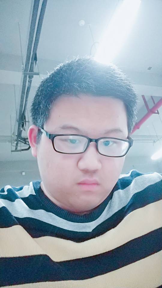 情央无异的照片